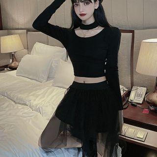 Cutout-back Cropped T-shirt / Mesh Panel Midi A-line Skort