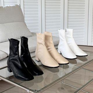 Square-toe Low-heel Boots