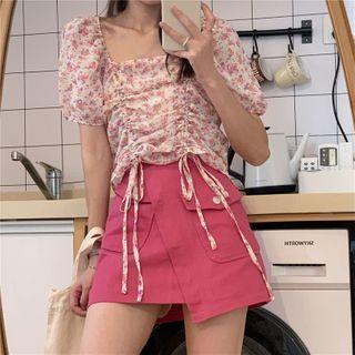 Short-sleeve Drawstring Floral Printed Top / Asymmetrical Hem Mini Skirt