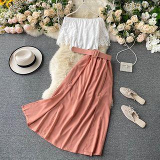 Set : Off-shoulder Lace Ruffle Top + Split Maxi Skirt