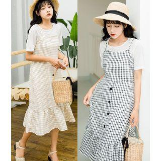 Set: Short-sleeve T-shirt + Spaghetti-strap Plaid A-line Dress