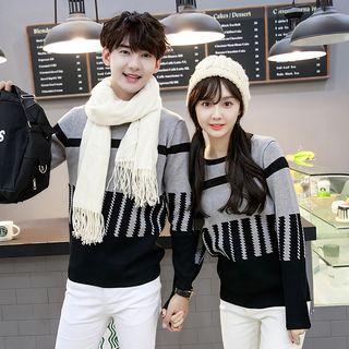 Couple Printed Knit Top