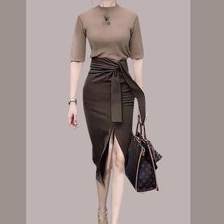 Set: Short-sleeve Plain T-shirt + Front-slit Pencil Skirt