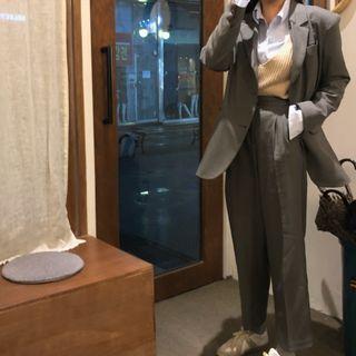 Single-breasted Blazer / Straight-cut Dress Pants