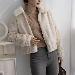 Collared Eco-fur Zip-up Jacket