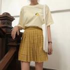 Short-sleeve Embroidered T-shirt / Plaid Pleated Skirt