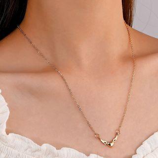 Flying Heart Pendant Alloy Necklace