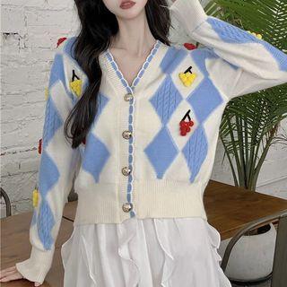 Pattern Cardigan / Plain Skirt