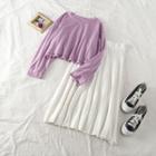 Plain Long-sleeve Cropped Top / Pleated Skirt