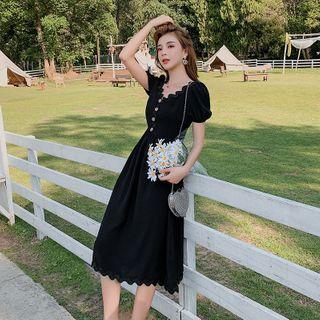 Short-sleeve Scallop Midi A-line Dress