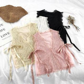 Sleeveless V-neck Lace Top