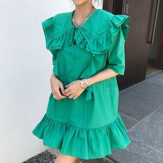 Short-sleeve Ruffle Collared Dress