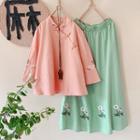 Embroidered 3/4-sleeve Hanfu Top / Midi A-line Skirt