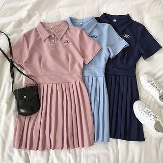 Lettering Embroidered Short-sleeve Pleated Dress
