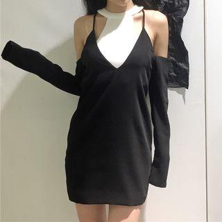 Contrast Trim Cut Out Shoulder Long Sleeve Dress