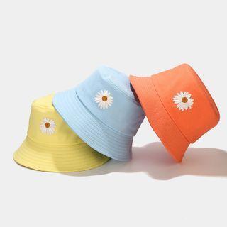 Daisy Embroidered Bucket Hat