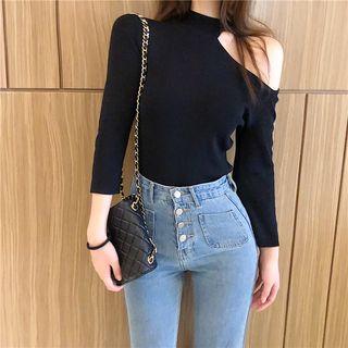 3/4-sleeve Cut Out Knit Top