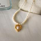 Heart Pendant Faux Pearl Necklace 1 Pc - Faux Pearl Necklace - Gold - One Size