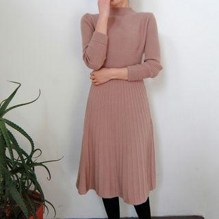 Pleated A-line Knit Dress