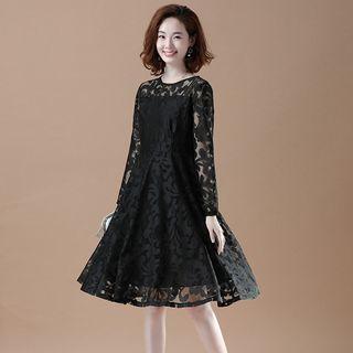 Lace Plain Long-sleeve Dress
