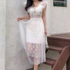 Sleeveless Lace Paneled Pleated Mesh A-line Midi Dress