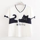 V-neck Cat Embroidered Short-sleeve T-shirt