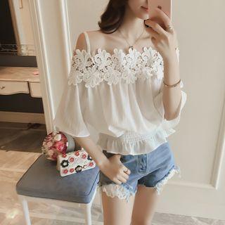Crochet Trim Off-shoulder 3/4 Sleeve Top