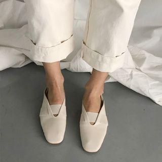 Square-toe Strap Sling-back Flats