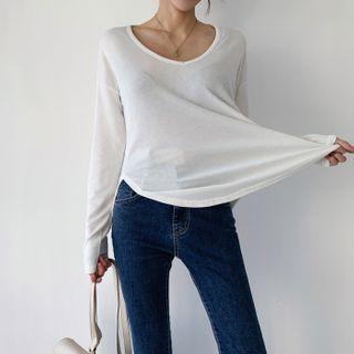 Colored V-neck Napped T-shirt