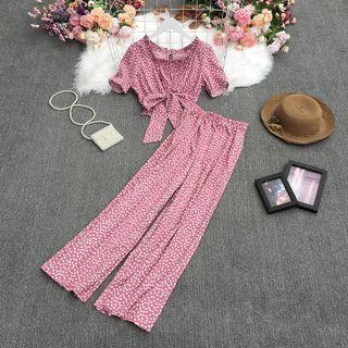 Set: Puff-sleeve Floral Print Blouse + Wide Leg Pants