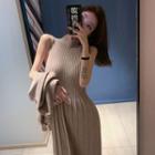 Set: V-neck Cropped Top + Sleeveless Tank Dress