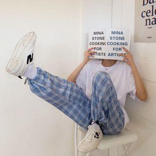 Elbow-sleeve Plain T-shirt / Plaid Harem Pants