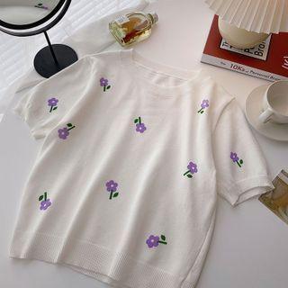 Short-sleeve Round Neck Floral Knit Top