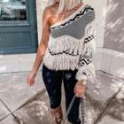 One-shoulder Fringed Hem Patterned Sweater