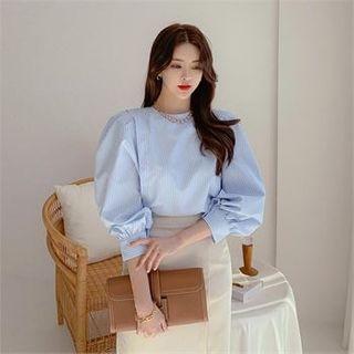 Balloon-sleeve Stripe Blouse
