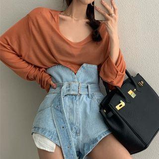 Long-sleeve T-shirt / High Waist Denim Wide Leg Shorts