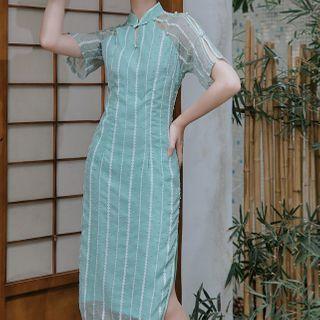 Short-sleeve Crochet Trim Mesh Midi Qipao