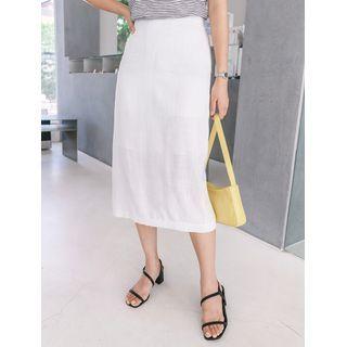 Plus Size Band-waist Slit-back Midi Skirt