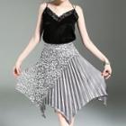 Lace Overlay Pleated Skirt