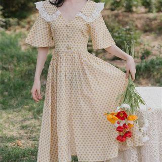 Lace Trim Short-sleeve Dotted Midi A-line Dress