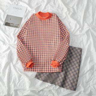 Check Mock Neck Pullover / Plaid A-line Skirt