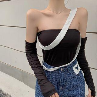 Off-shoulder Tie-strap Cropped T-shirt Black - One Size