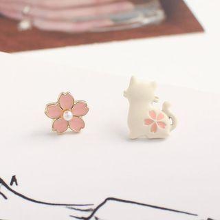 Sakura Ear Stud / Clip-on Earring