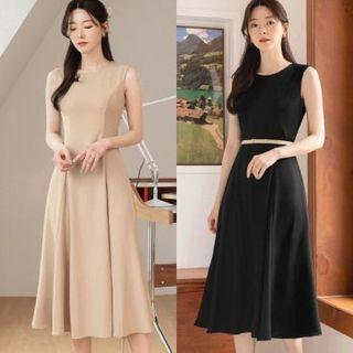 Plain Sleeveless Flared Long Dress