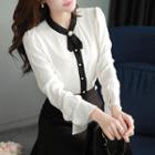 Tie-neck Contrast-trim Blouse With Brooch Ivory - One Size