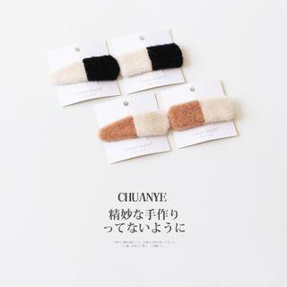 Color Panel Chenille Hair Clip