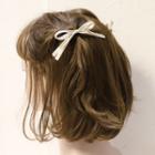 Bow Hair Clip White - One Size