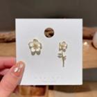 Flower Asymmetrical Alloy Earring 1 Pair - Asymmetric - Gold & White - One Size