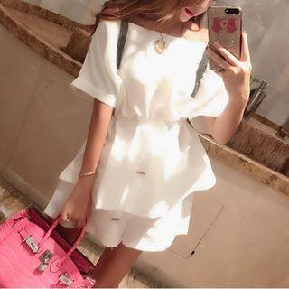 Set: Off Shoulder Elbow-sleeve Top + Shorts