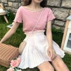 Short-sleeve Bow Back T-shirt / Mini A-line Skirt
